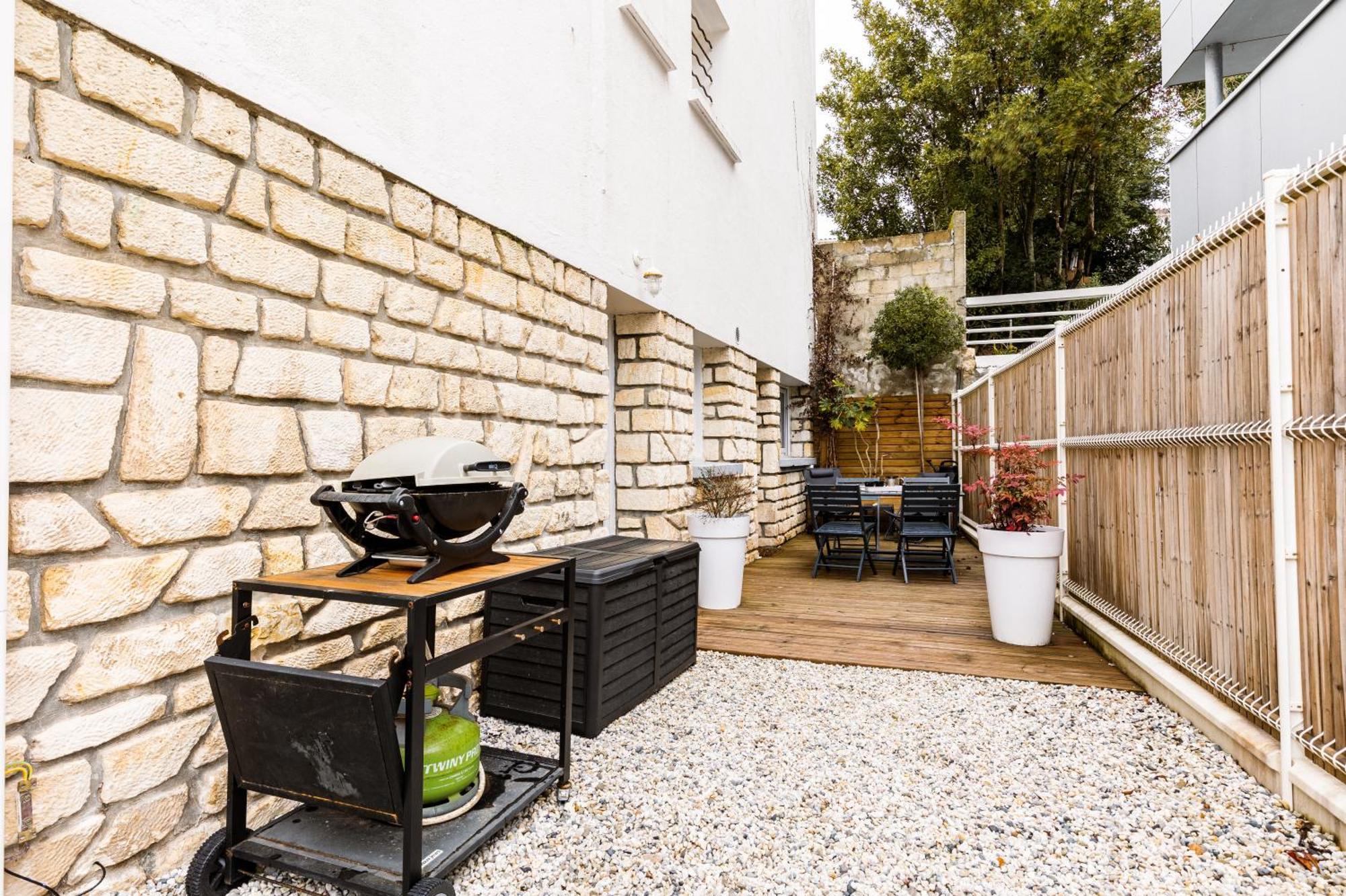 L'Auguste - Appartement Terrasse, 450M De La Plage Royan Eksteriør billede